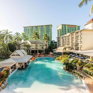 novotel-cairns-oasis-resort.cairnshotels4all.com/